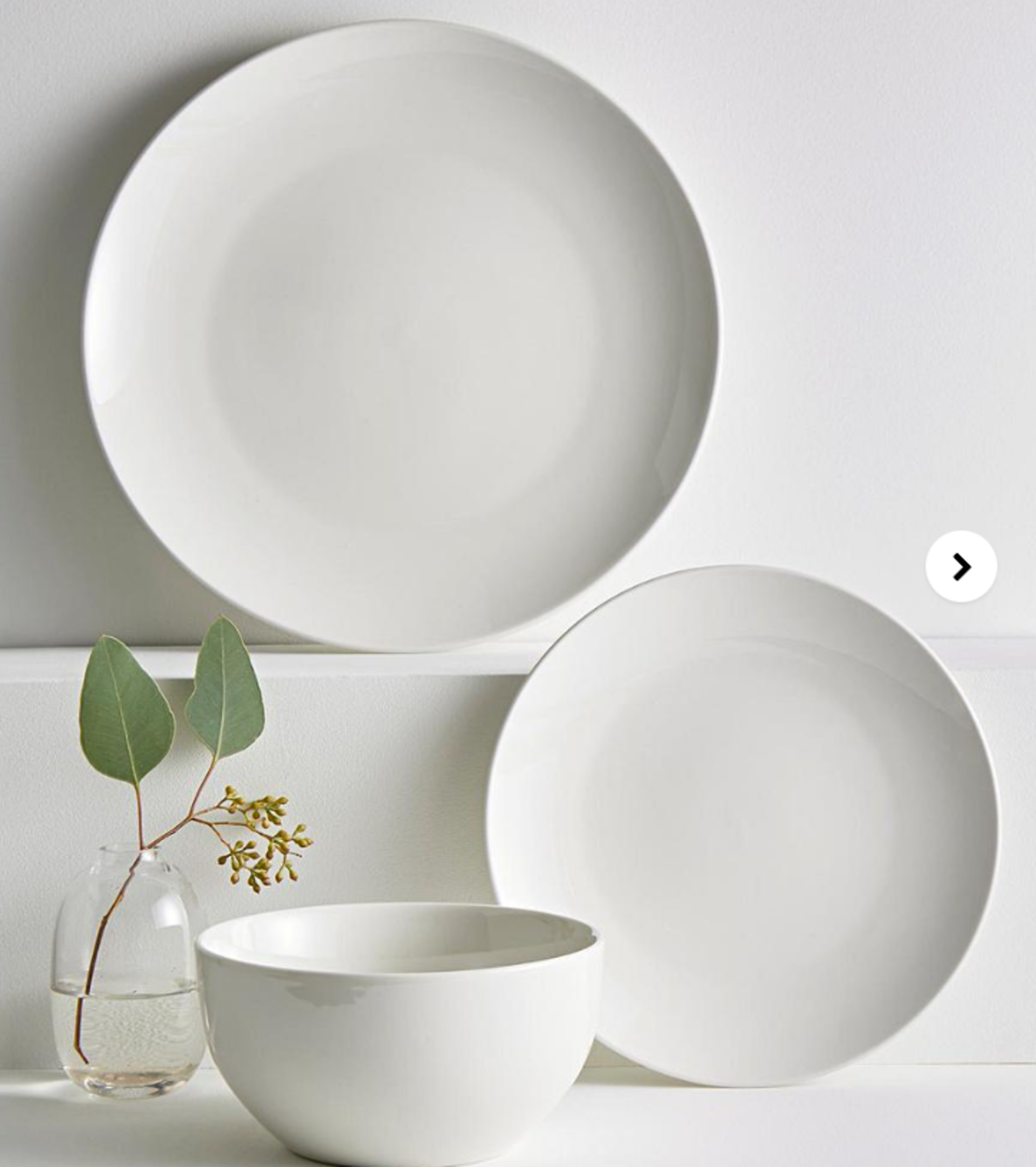 12 Piece White Dinner Set. - SR29. This simple and stylish 12 piece White dinner set will complement