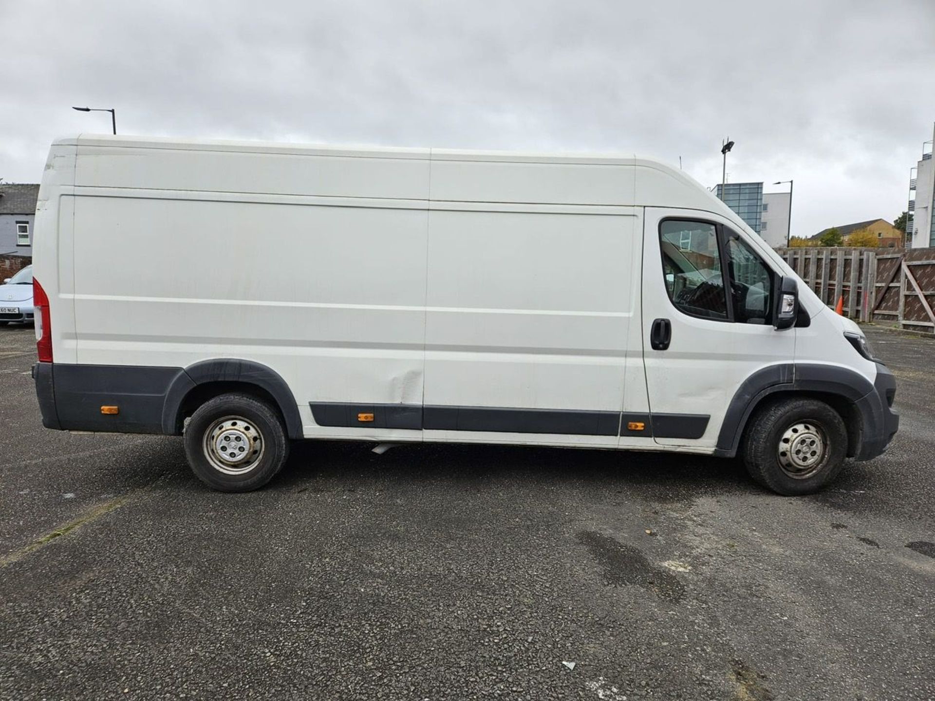 OV66 OSZ PEUGEOT BOXER 435 2.0 BLUEHDI 130 L4 H2 PROFESSIONAL Panel Van.   MOT Expiry: 25/07/2024.