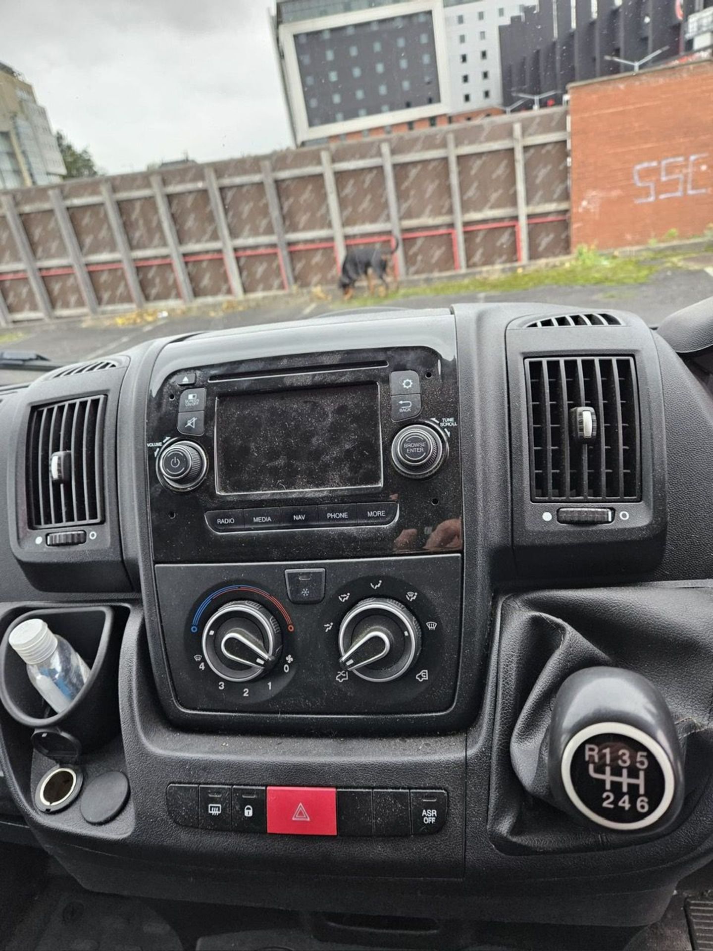 OV66 OSZ PEUGEOT BOXER 435 2.0 BLUEHDI 130 L4 H2 PROFESSIONAL Panel Van.   MOT Expiry: 25/07/2024. - Image 4 of 8