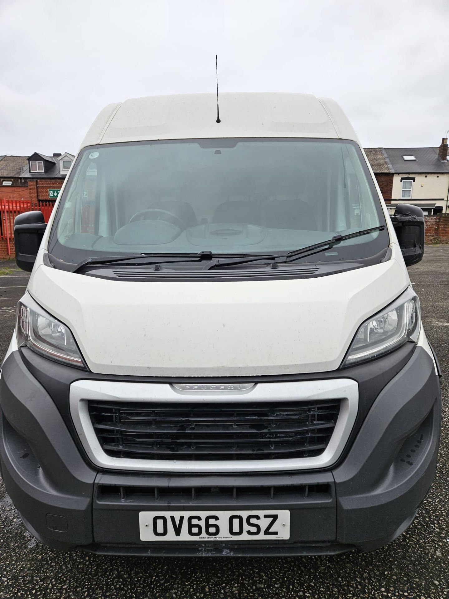 OV66 OSZ PEUGEOT BOXER 435 2.0 BLUEHDI 130 L4 H2 PROFESSIONAL Panel Van.   MOT Expiry: 25/07/2024. - Image 6 of 8