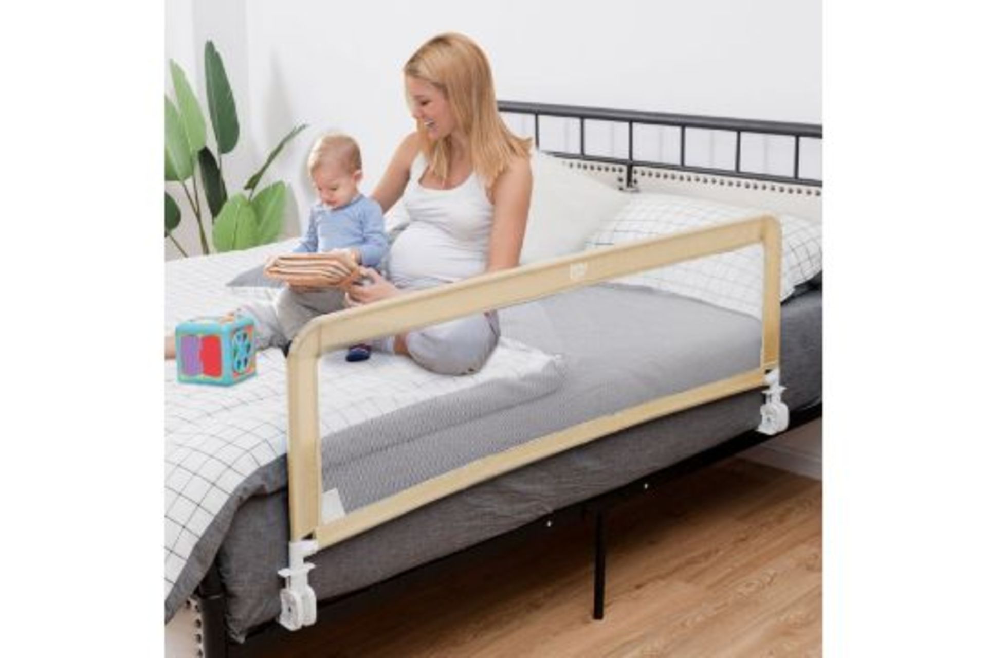 Toddler Safety Bed Rail with Adjustable Height and Durable Mesh Cloth. - R51