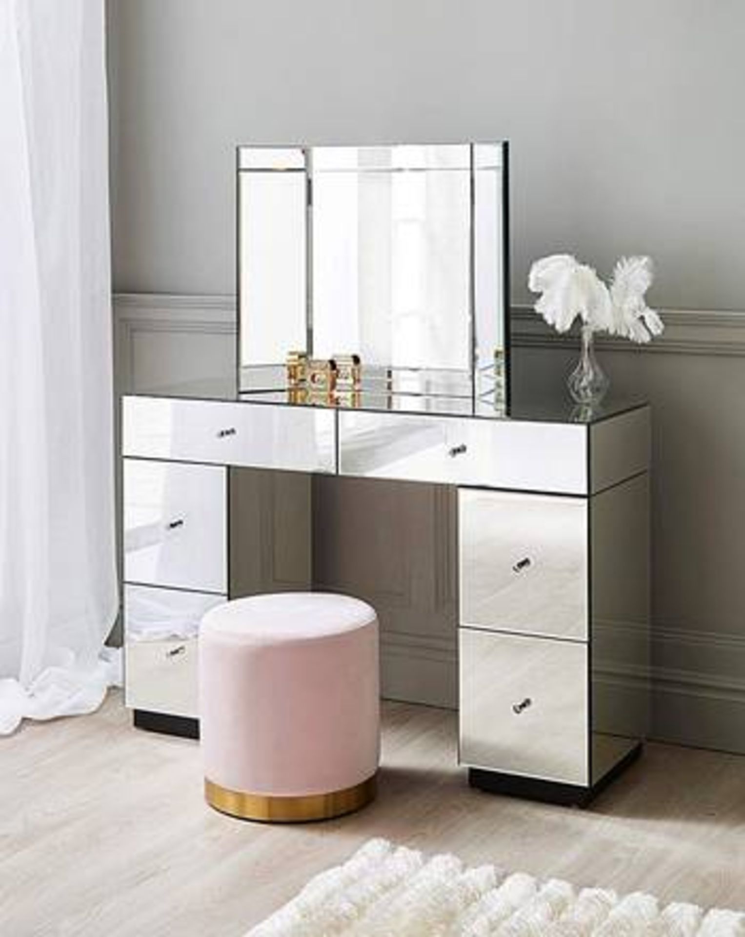 TRADE PALLET TO CONTAIN 4x NEW & BOXED Deco Assembled Mirrored Dressing Table. RRP £599. The - Image 2 of 4