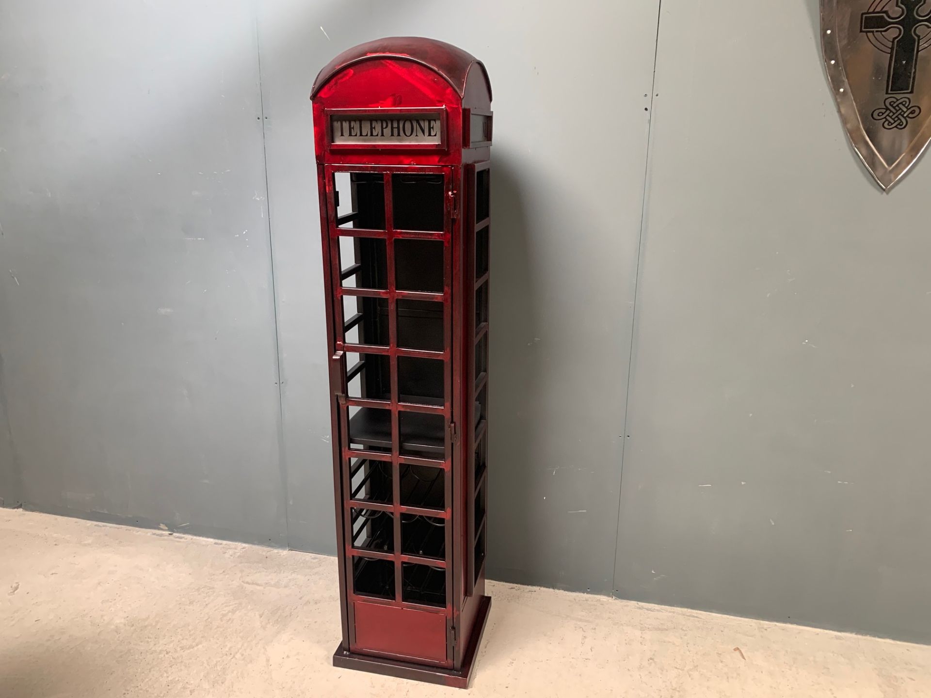 BOXED TALL ICONIC LONDON TELEPHONE BOX, BAR CABINET WITH WINE RACK AND GLASS RACK IN FABRICATED - Image 3 of 5