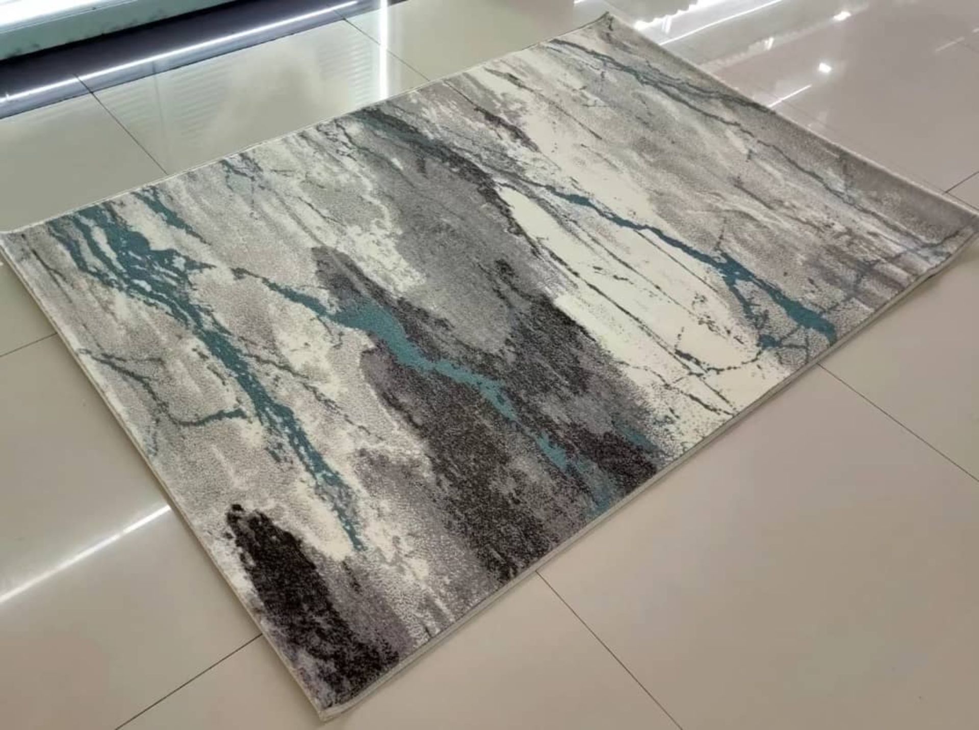 NEW HUGE 2.3M ABSTRACT BLUE AND GREY PATTERNED RUG