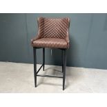 BOXED NEW PAIR OF CLASSIC PU LEATHER HIGH BAR STOOLS IN BROWN