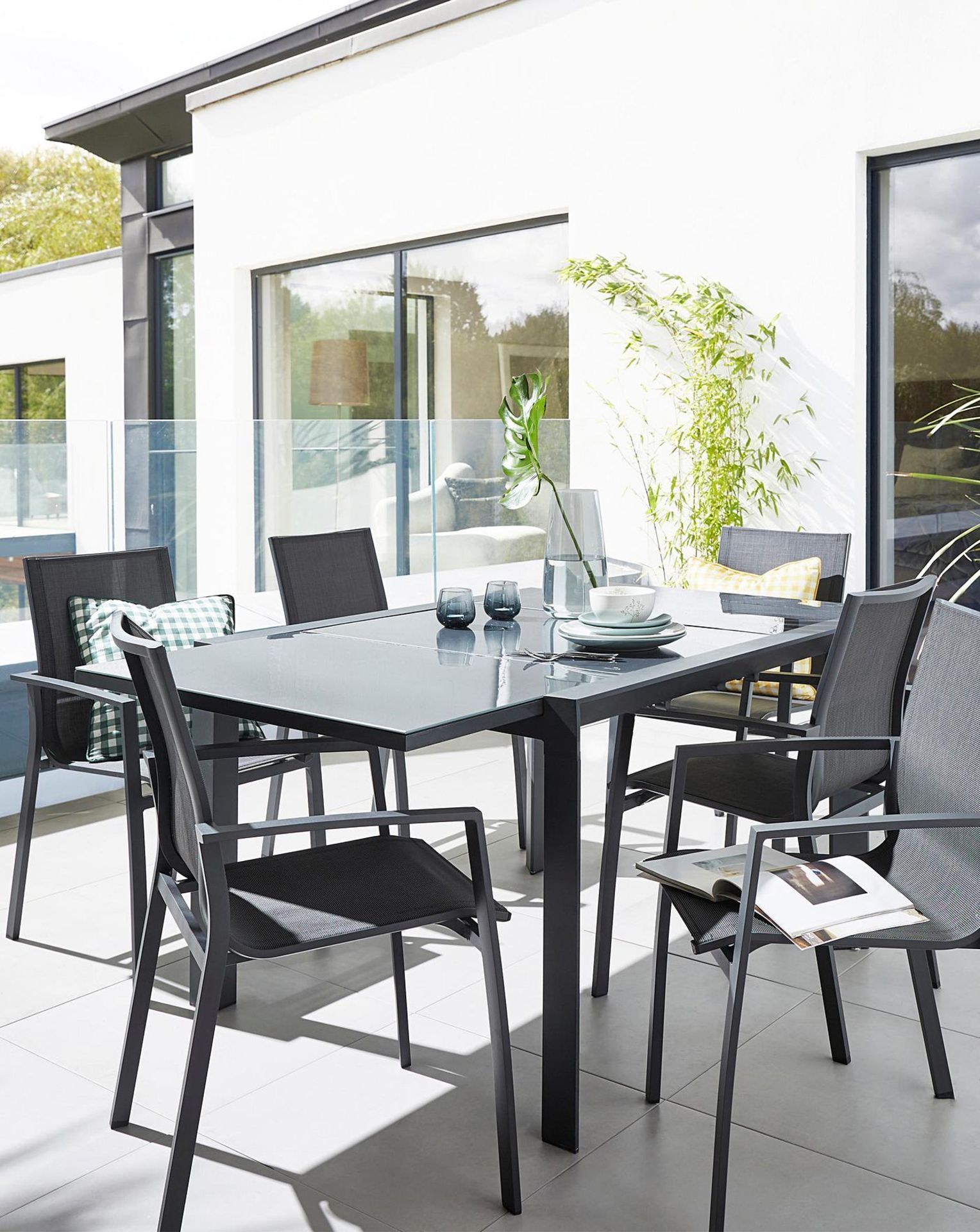 BRAND NEW Oslo 6 Seater Dining Set with Extendable Table. RRP £699 EACH. The Oslo Dining Set with