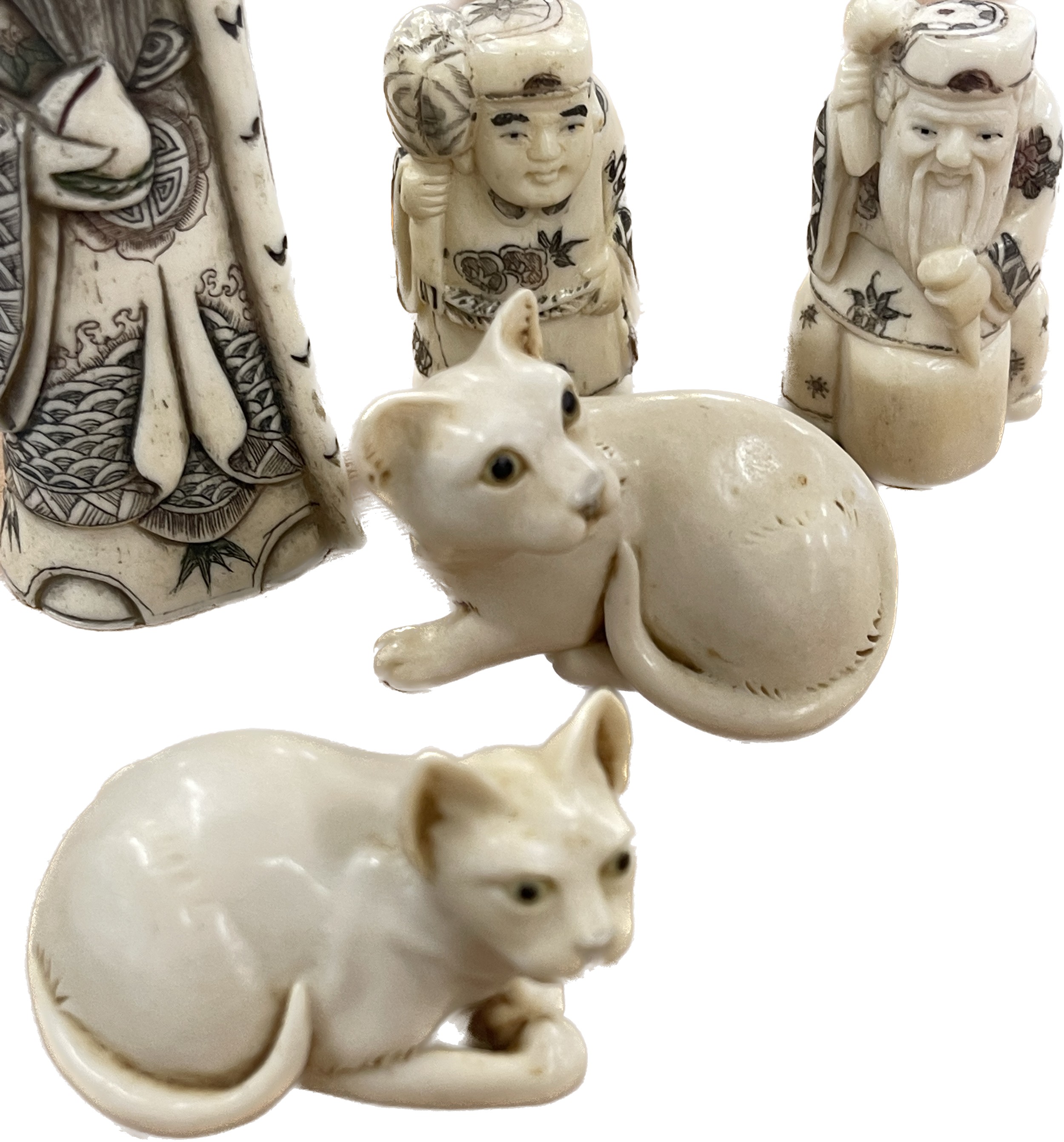 Selection of assorted carved resin Chinese figures - Image 3 of 3