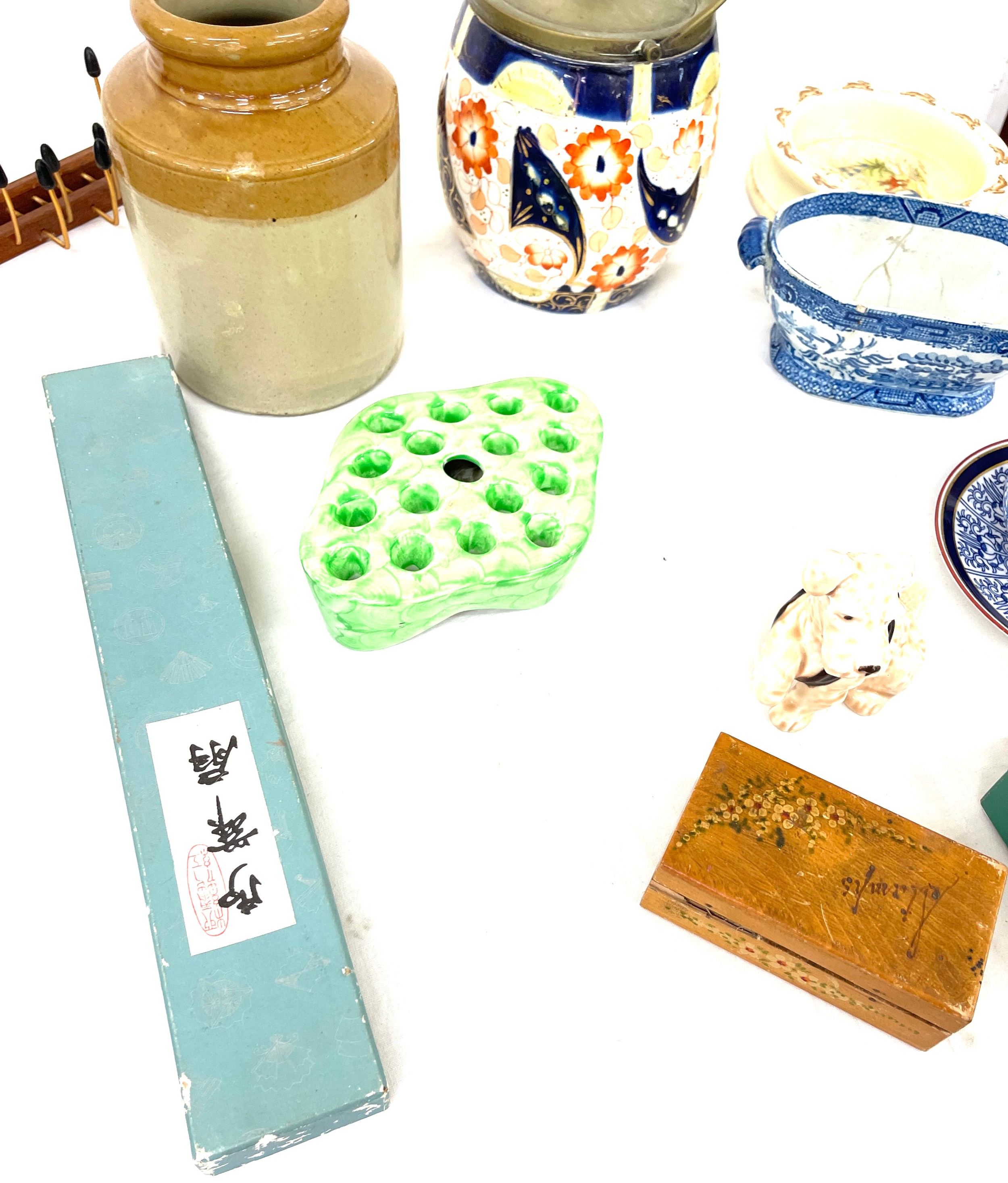 Selection of vintage miscellaneous to include named pottery, biscuit barrel and bunnykins etc - Image 5 of 5