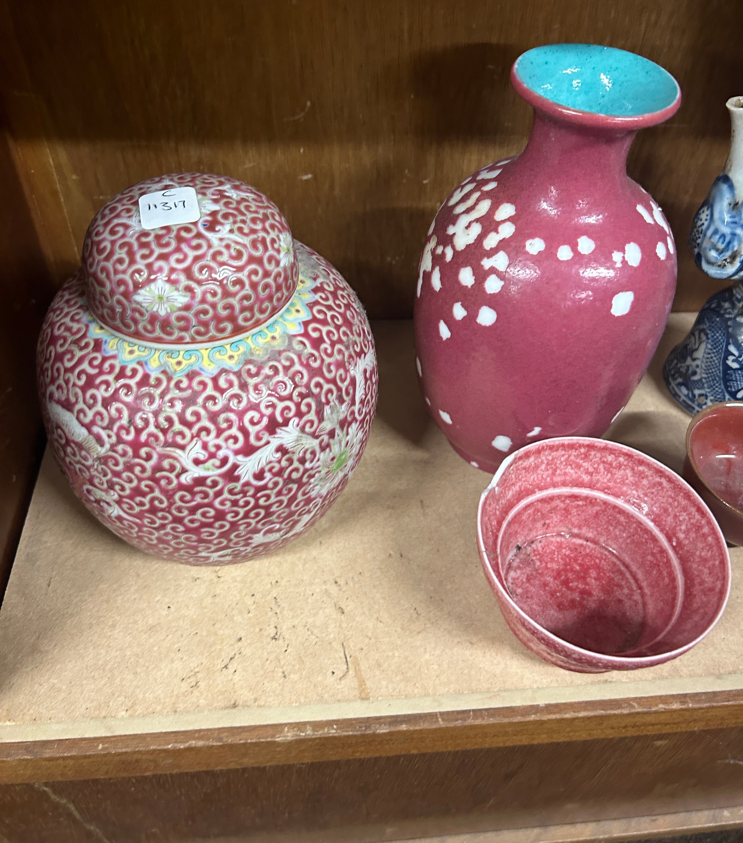 Selection oriental pottery to include ginger jar, vases etc - Image 2 of 6