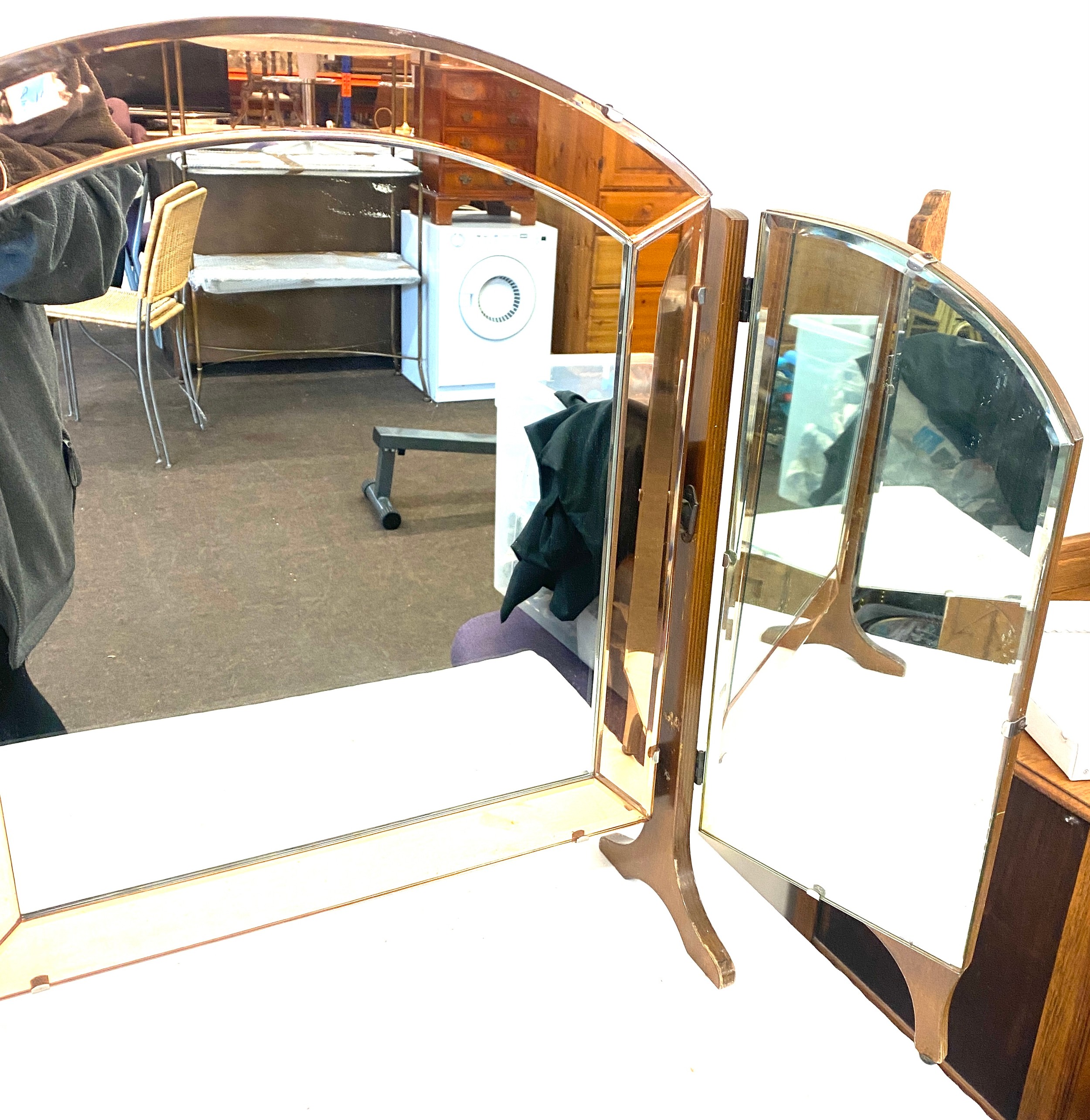 Art Deco style triple dressing table mirror measures approx 24 inches tall 20.5inches wide - Image 3 of 4