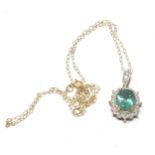 9ct gold diamond & apatite pendant necklace pendant measures approx 2.2cm drop weight 2.6g