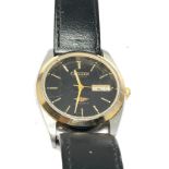 Gent's Vintage Citizen Automatic Watch Day/Date the watch is ticking glass scratched