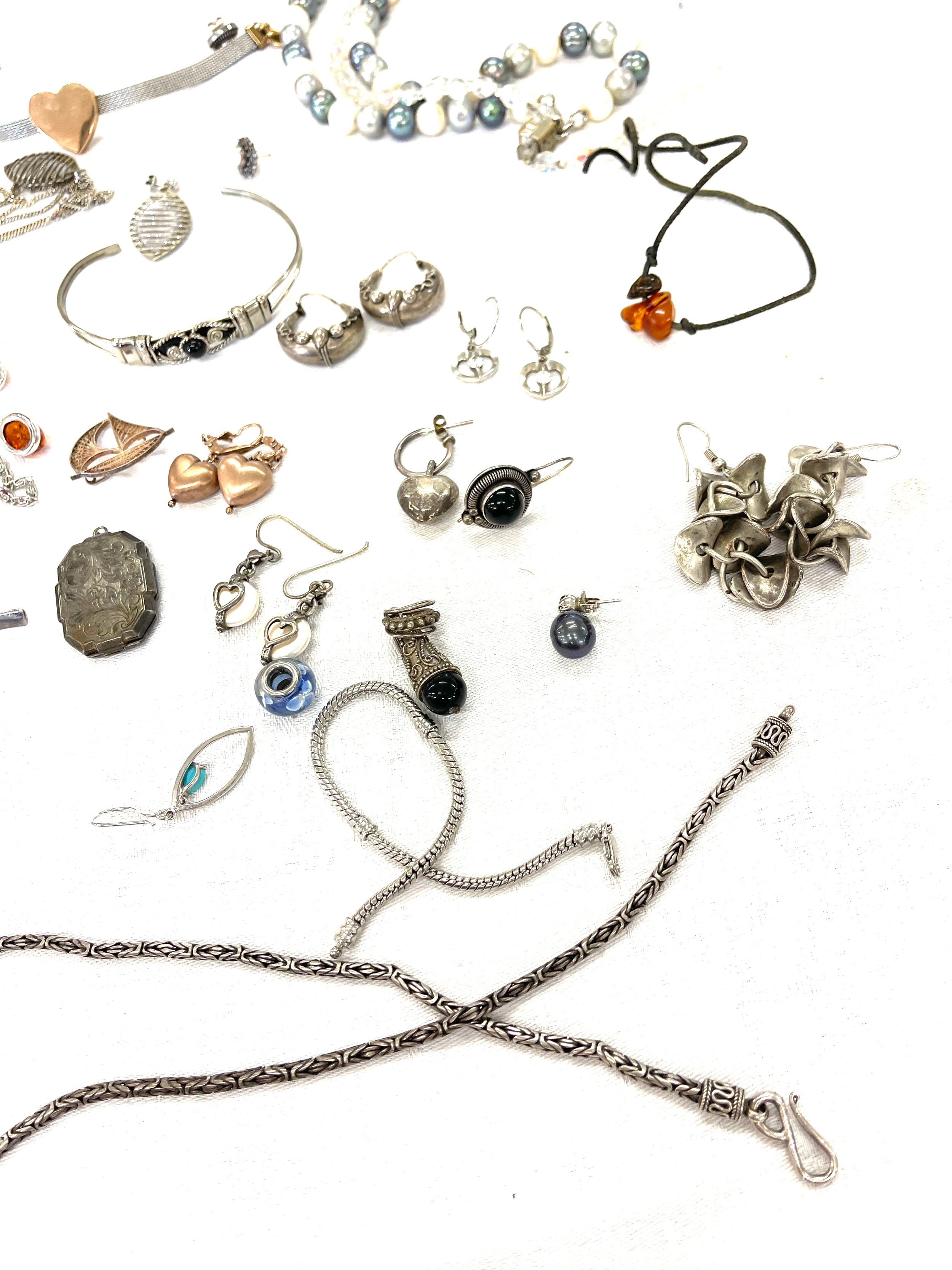 Large selection of silver and costume jewellery includes stone set earrings, bracelets etc - Image 5 of 5