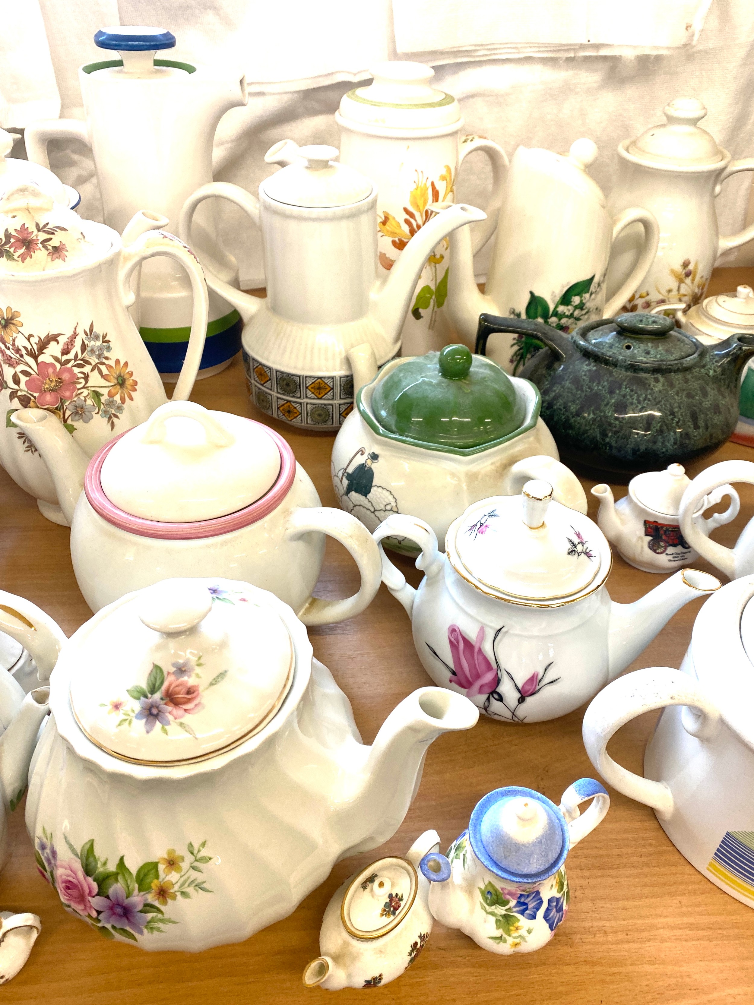 Large selection of assorted tea pots includes Sadler, Coalport, Novelty tea pots etc - Image 3 of 6