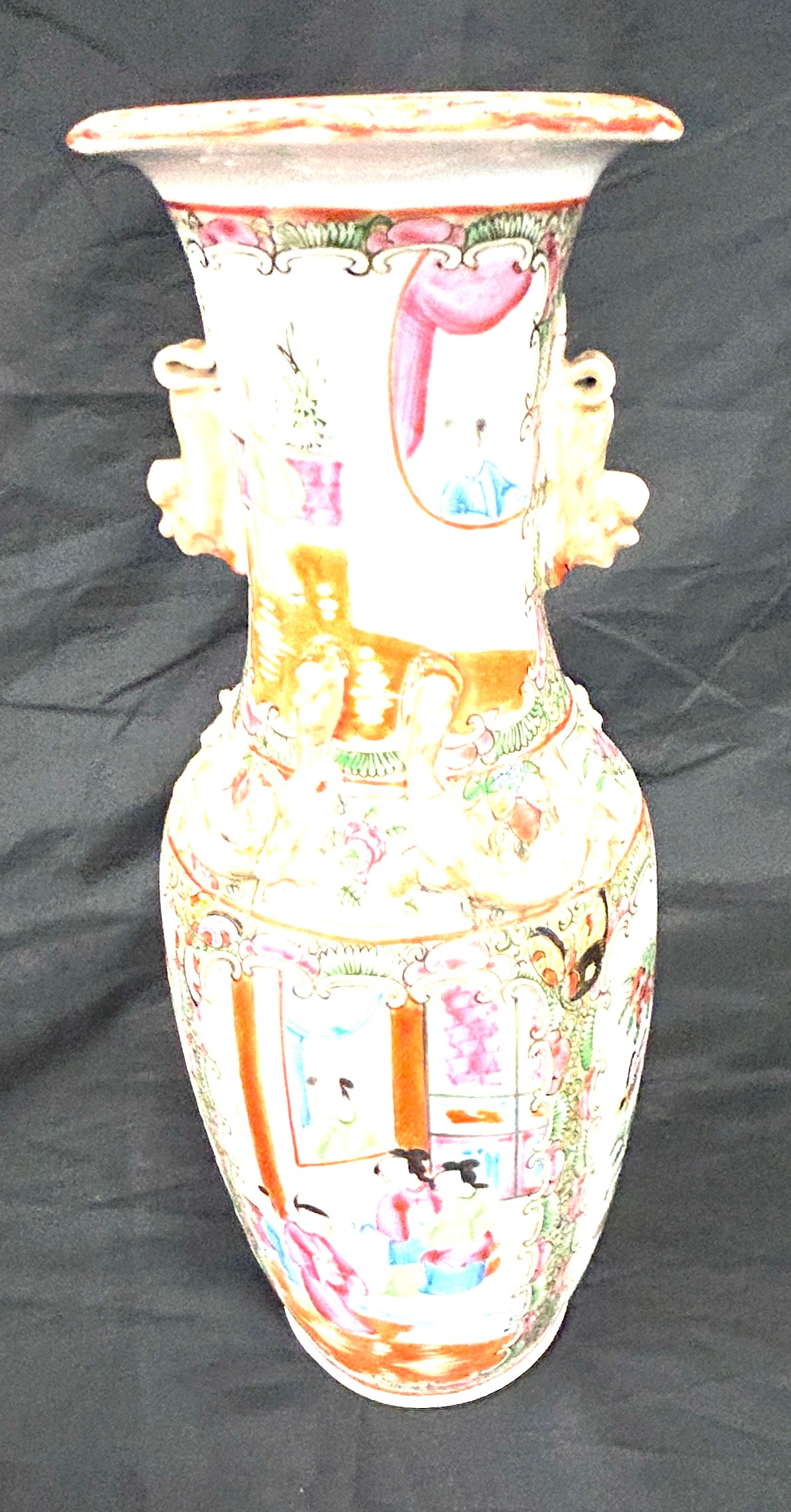 Antique Chinese Canton famille rose vase, approximate height 30cm