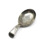 Antique georgian silver tea caddy spoon solder mark to handle