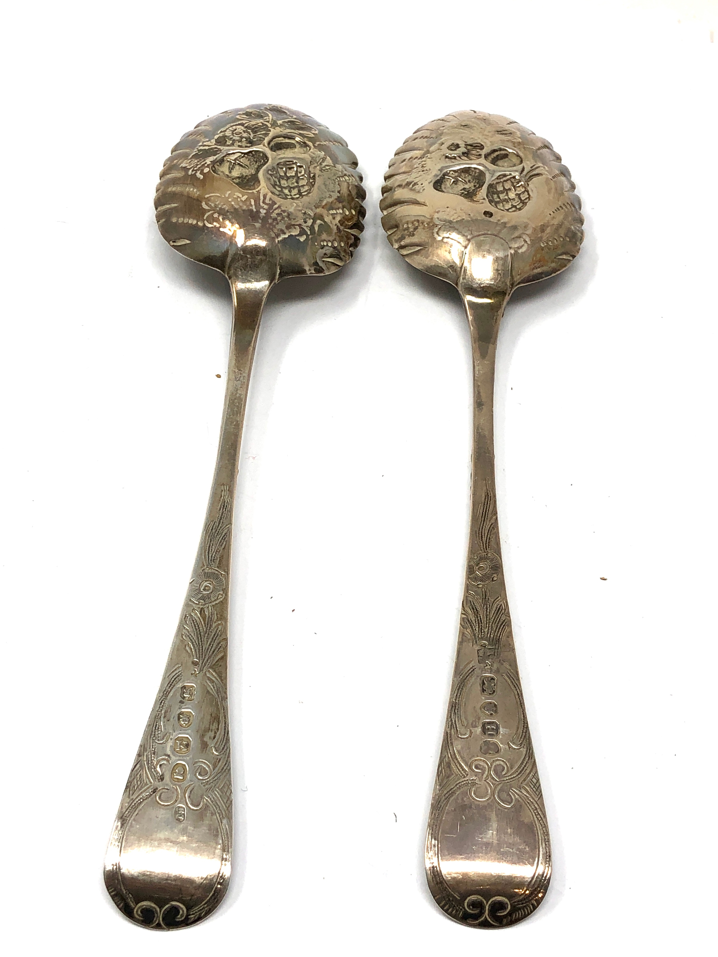 Pair of georgian silver berry serving spoons London silver hallmarks weight 104g - Image 3 of 4