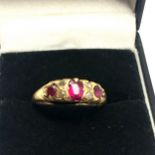 Antique 18ct gold ruby and diamond ring weight 3.2g