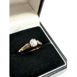 Vintage 18ct gold old cut diamond ring dia measures approx 5mm diam est 0.50ct weight 2.5g