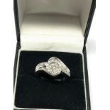 Fine 9ct white gold diamond ring est 0.35ct diamonds weight 4.6g