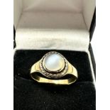 9ct gold vintage moonstone dress ring (2.7g)