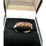 9ct gold red gemstone ring weight 2.4g