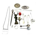 Selection of collectable items to include cork screw, metal door knocker etc