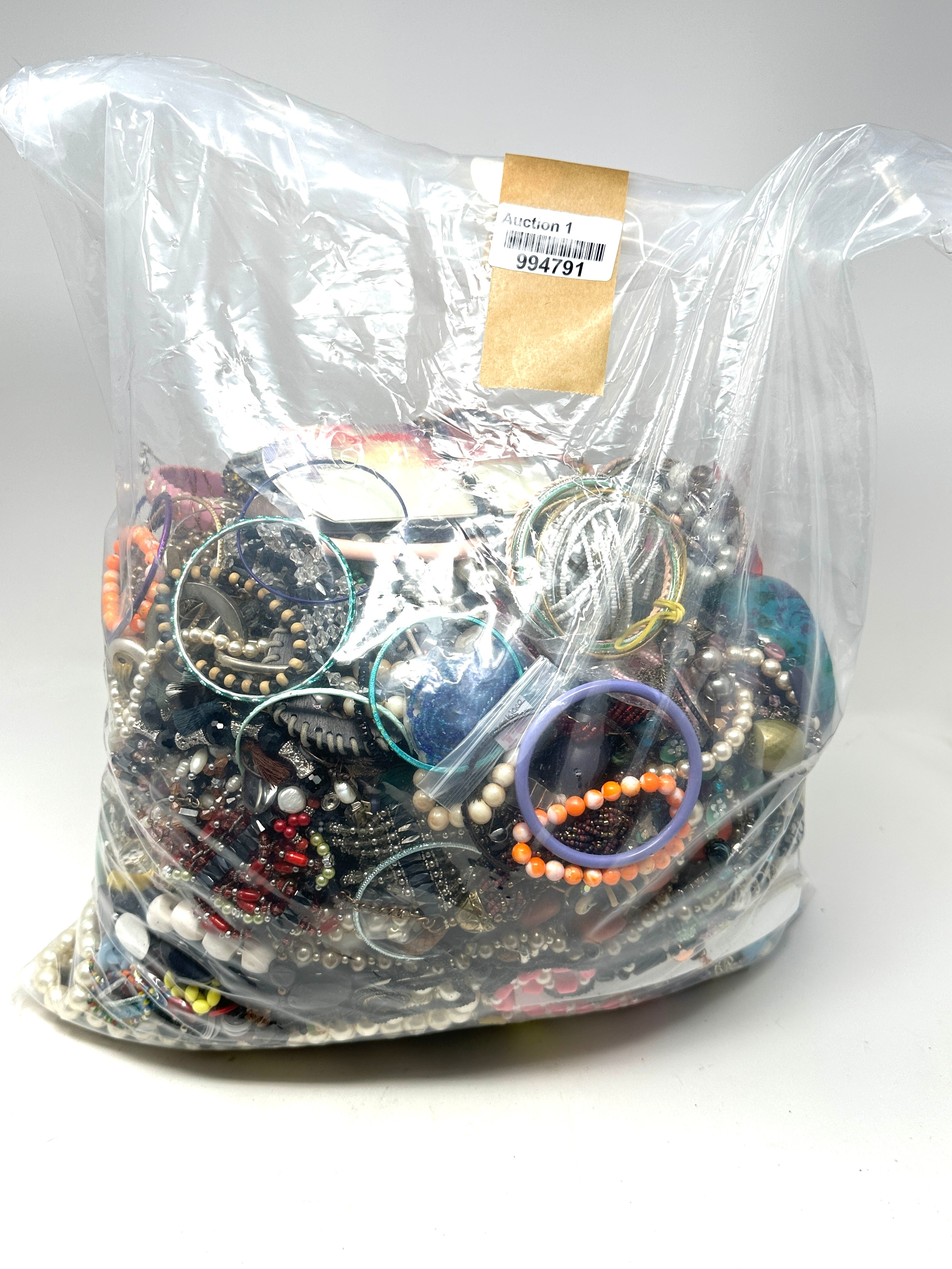 10kg UNSORTED COSTUME JEWELLERY inc. Bangles, Necklaces, Rings, Earrings.parts spares