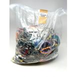 10kg UNSORTED COSTUME JEWELLERY inc. Bangles, Necklaces, Rings, Earrings.parts spares