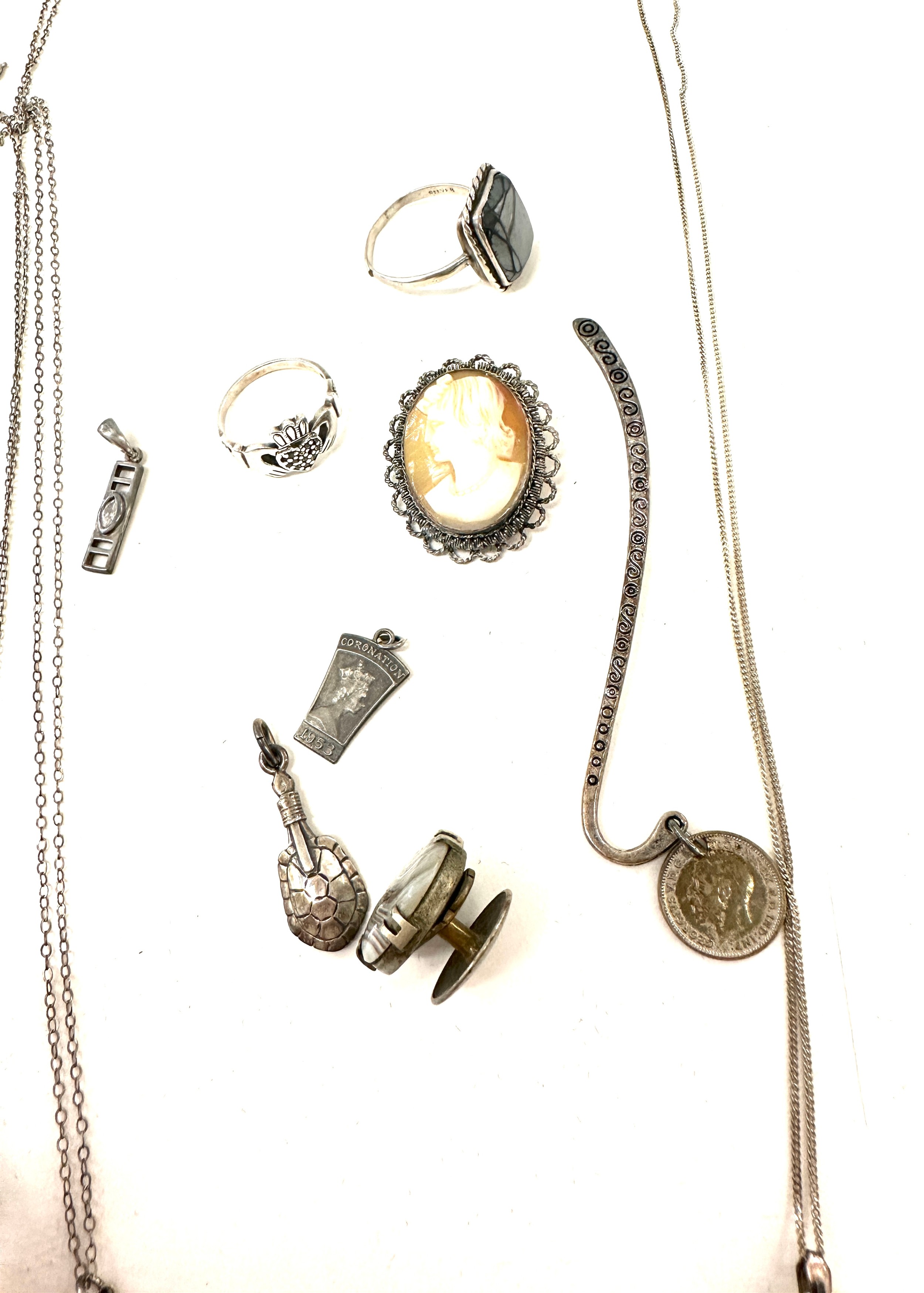 Selection of vintage silver jewellery includes 3 pendants - Bild 3 aus 4