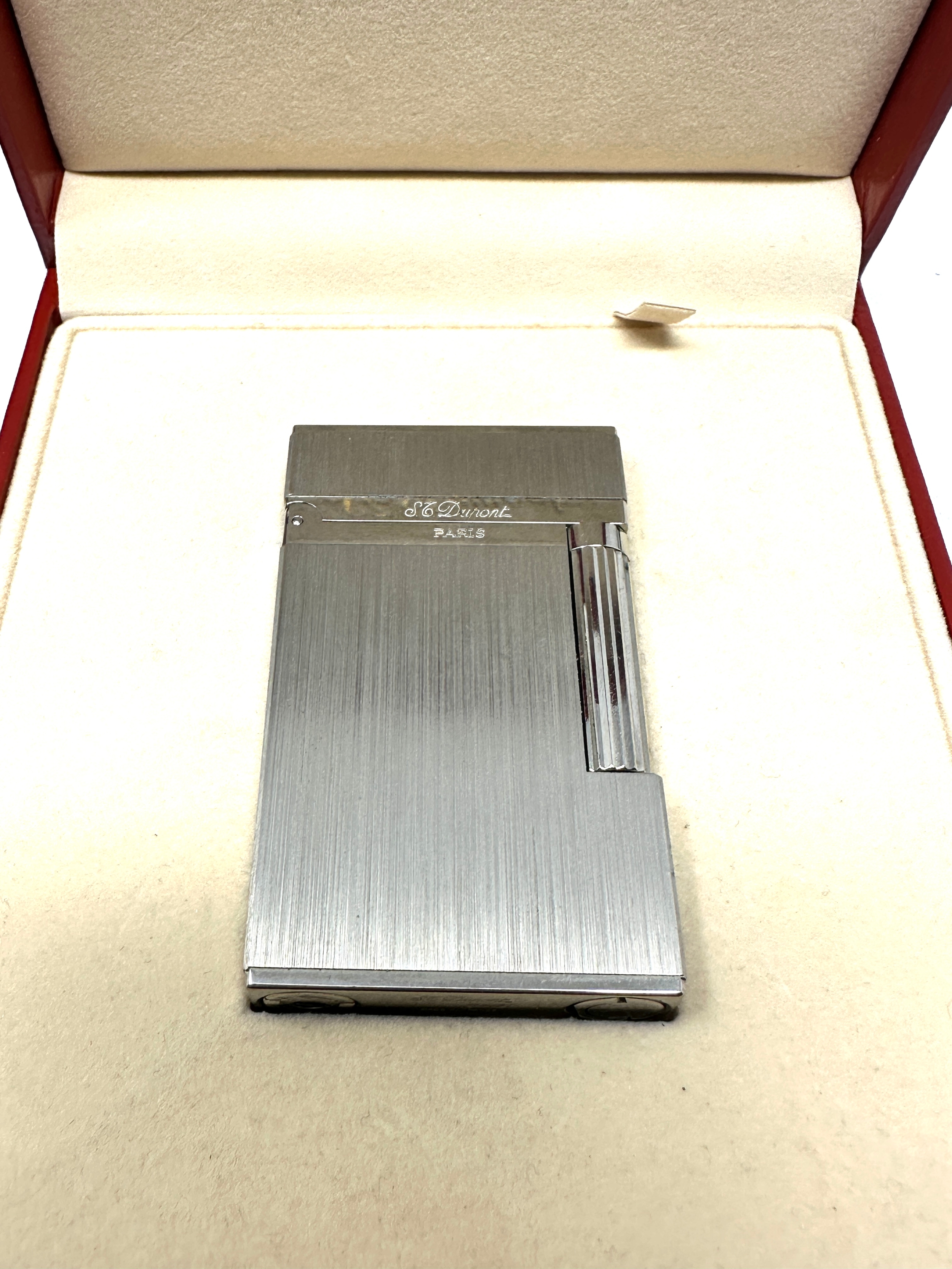 Fine Boxed Dupont paris lighter No 1B9BR99 in near original condition boxed with booklets & card - Bild 2 aus 8