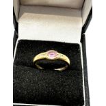 9ct yellow gold diamond & pink sapphire bezel ring (1.8g)