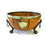 Vintage 3 legged brass and fruit wood 2 lion handled fruit bowl, measures approximately 5.5 inches