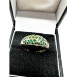 9ct gold emerald dress ring (2.4g)