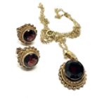 9ct gold garnet earrings & necklace set (4.4g)