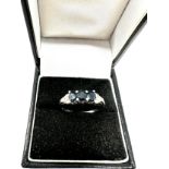 9ct white gold sapphrie three stone ring with diamond accents (2.1g)