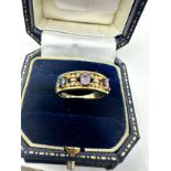 9ct gold sapphire, garnet & amethyst three stone ring (2.6g)