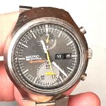 Seiko 5 sports speed timer chronograph 6138-0020 the watch is ticking