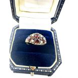 9ct gold garnet & seed pearl ring (2.4g)