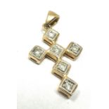 9ct gold diamond cross pendant 1.6g