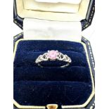 9ct white gold pink sapphire ring 1.4g