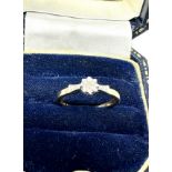 9ct gold diamond ring 1.3g