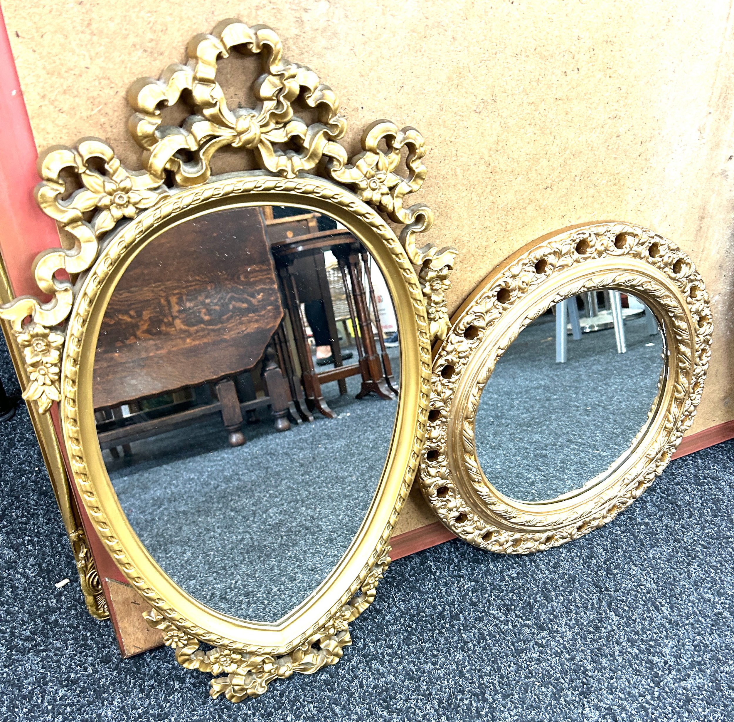 Pair of gilt framed mirrors and 1 other measures approximately 65 cm by 39cm - Image 3 of 3