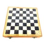 Wooden chess set with Onyx pieces