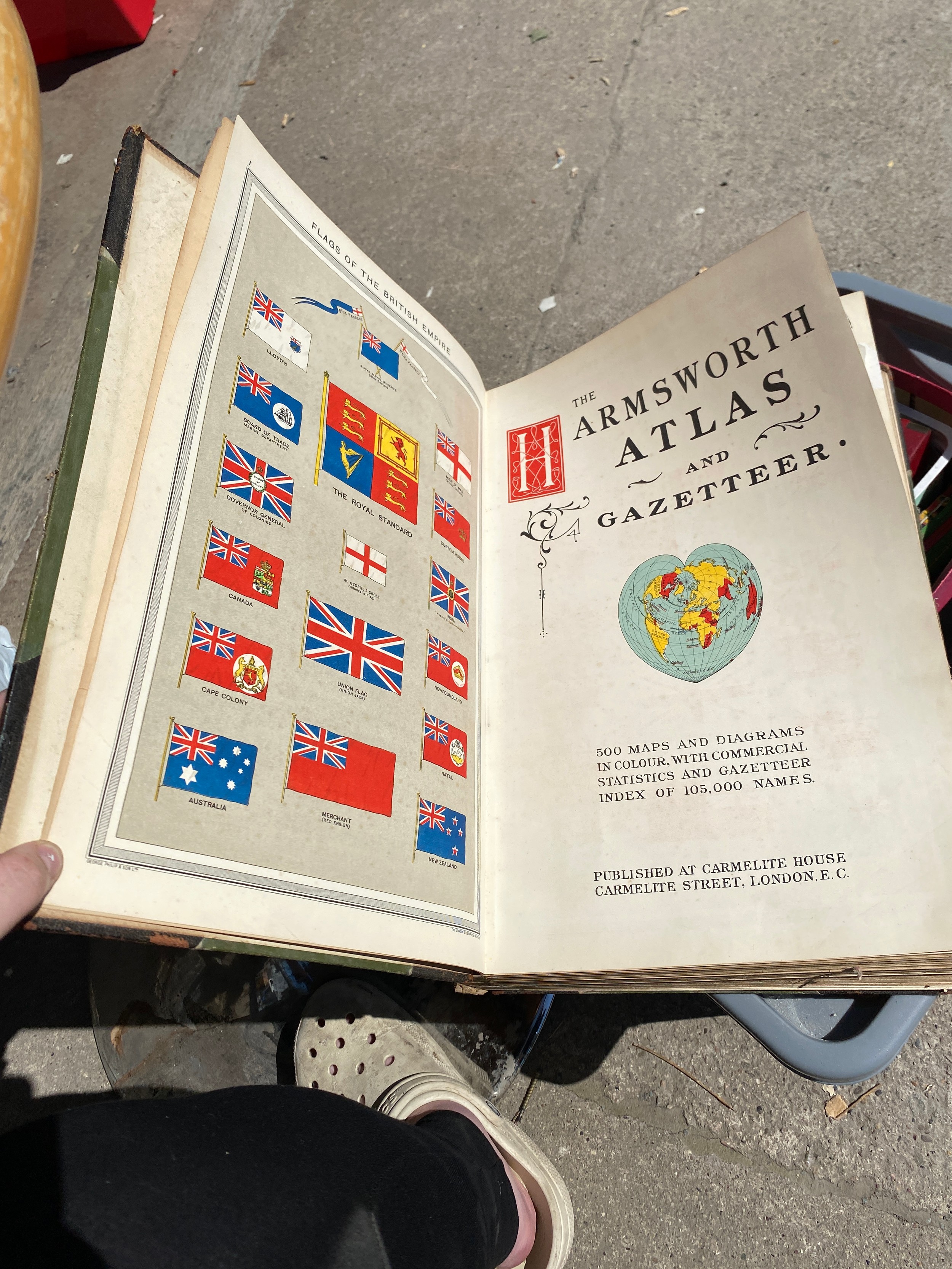 Vintage hardback Harmsworth atlas - Image 3 of 7