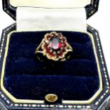 9ct gold garnet ring 2.1g