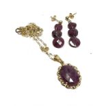 9ct gold ruby earring and pendant necklace set (6.9g)