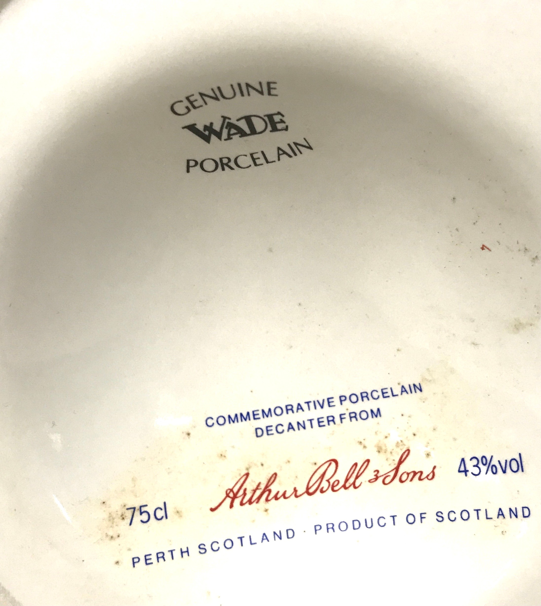 Two Royal Decanter Bells Old Scotch Whisky - Image 3 of 4