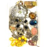 Selection of vintage and modern ladies jewellery