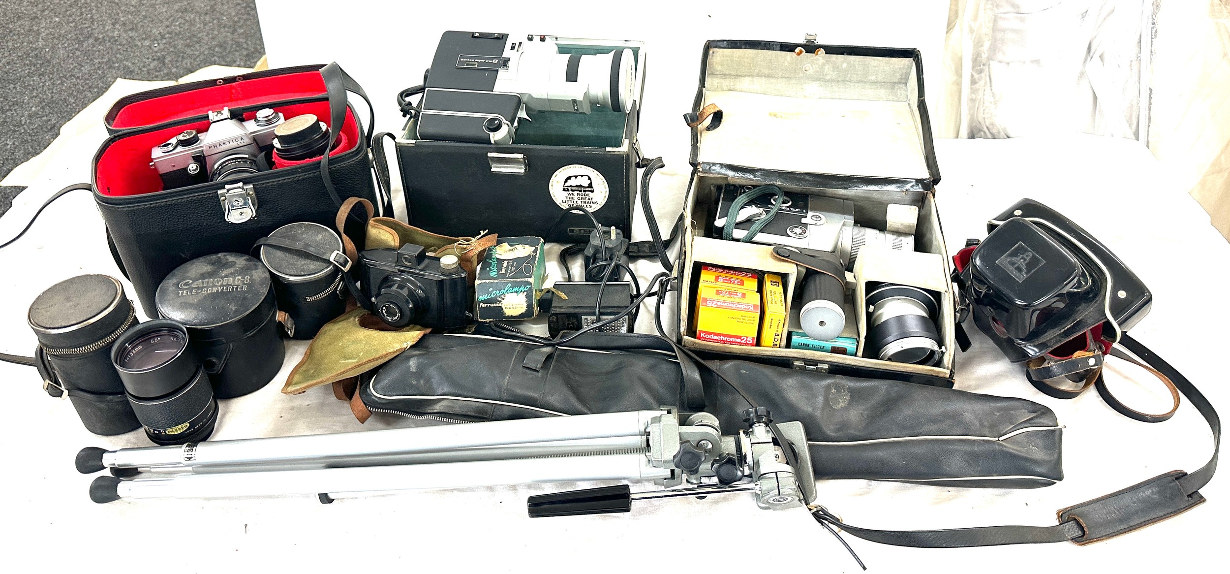 Large selection of vintage camera equipment to include lenses, PRA-KTICA camera etc